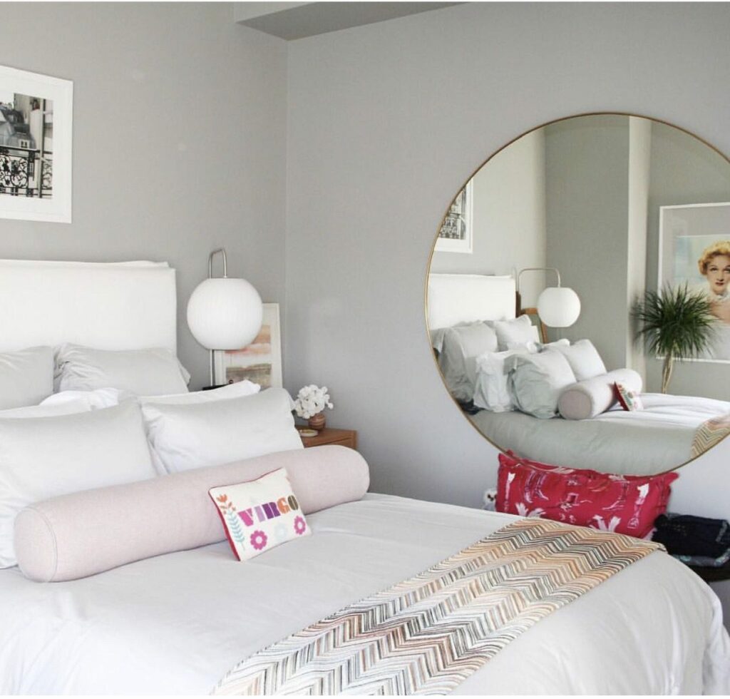 A beautiful white bedroom