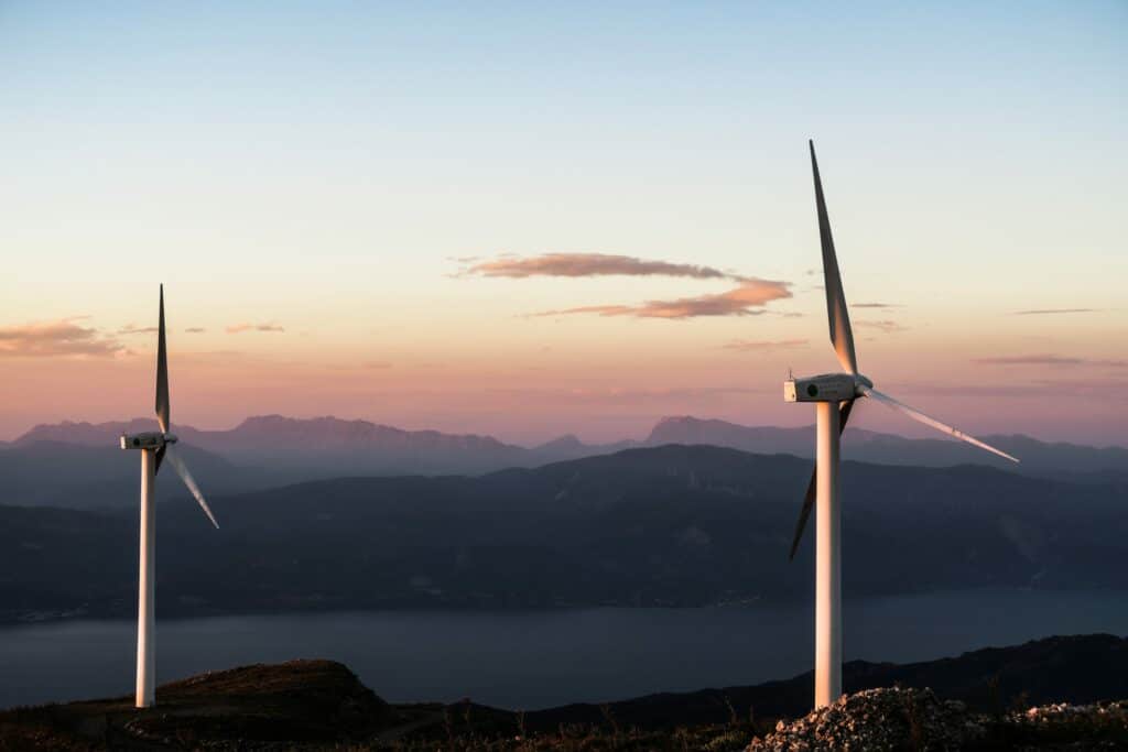 wind power turbines 