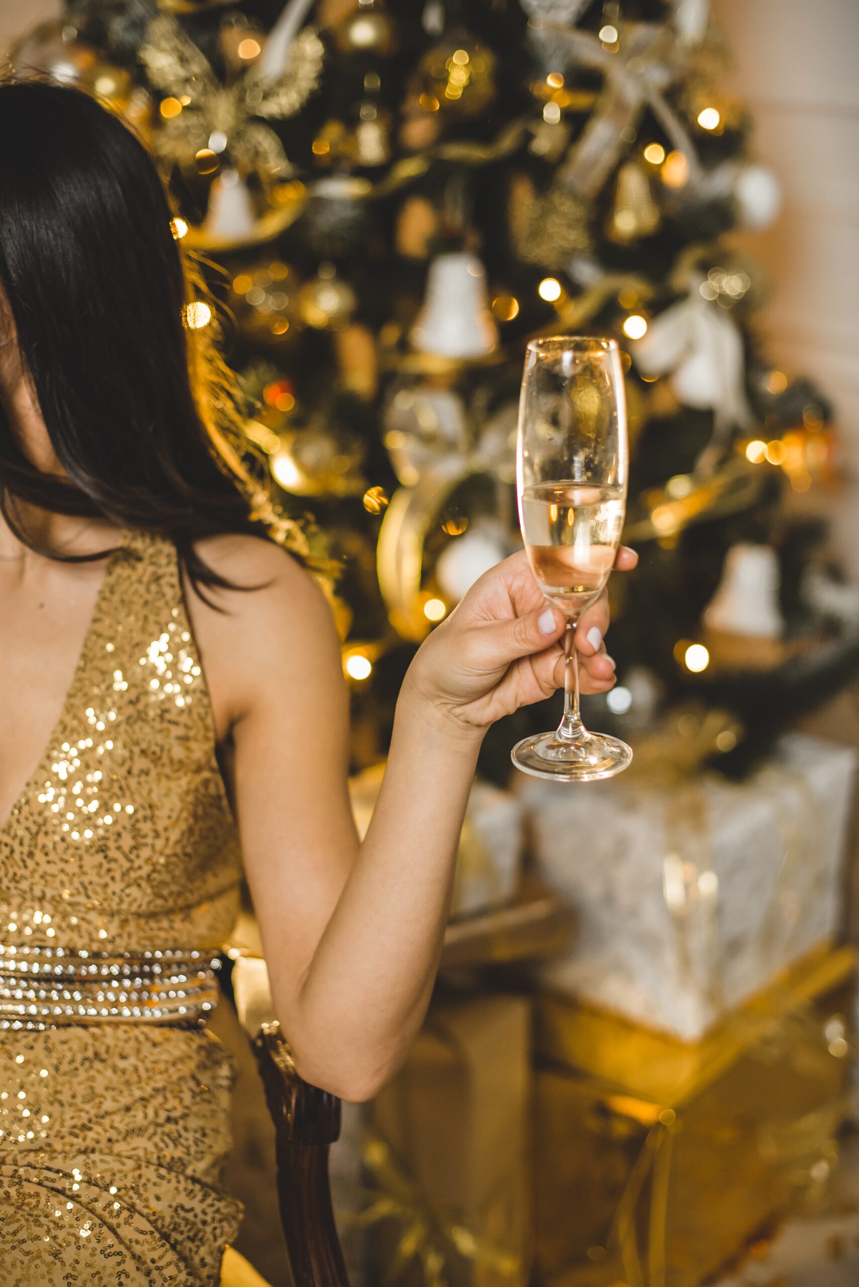 A Holiday Capsule Wardrobe – And How To Take Care Of It